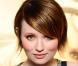 Le casting de  Sucker Punch  en promotion à Londres le 30 mars 2011. Ici, la naturelle Emily Browning    