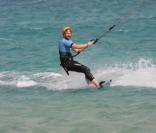 Le 3 avril 2011, le prince héritier Haakon de Norvège s'éclatait aux îles Canaries, à Fuerteventura, entre kitesurf et windsurf...