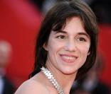 Charlotte Gainsbourg ne tournera finalement pas dans  Maman .