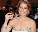 Le 12 avril 2011, la reine Beatrix, le prince Willem-Alexander et la princesse Maxima des Pays-Bas prenaient part à un dîner au Bellevue, à Berlin, organisé par le président Christian Wulff et son épouse Bettina. Santé !