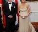 Le 12 avril 2011, la reine Beatrix, le prince Willem-Alexander et la princesse Maxima des Pays-Bas prenaient part à un dîner au Bellevue, à Berlin, organisé par le président Christian Wulff et son épouse Bettina.