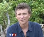 Denis Brogniart est l'animateur de  Familles d'explorateurs,  chaque vendredi, en prime time sur TF1.
