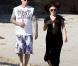 Pink, enceinte, et son mari Carey Hart sur la plage à Malibu le 31 mars 2011