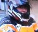 Julien emmène Nathalie faire de la moto, sa passion ! Cette dernière en profite pour s'accrocher à lui !
