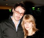 Julien Boisselier réunit Mélanie Laurent et Julie Ferrier autour de lui !