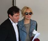 Lindsay Lohan se rend au Tonight Show de Jay Leno, pour l'enregistrement de l'émission, à Los Angeles, lundi 25 avril.