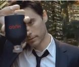 Jared Leto dans la pub pour le parfum Just Different d'Hugo Boss