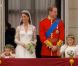 Kate Middleton et le prince William, jeunes mariés, au balcon de Buckingham Palace, à Londres, le 29 avril 2011.