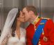 Le premier baiser du Prince William et de Kate Middleton à Buckingham Palace le 29 avril 2011