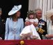 Au mariage du prince William et de Catherine Middleton, les petites demoiselles d'honneur et les jeunes pages, encadrés par les témoins Harry et Pippa, ont tenu leur rang avec classe !