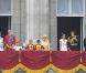 Les quelques minutes passées par William et Catherine au balcon de Buckingham Palace, vers 14h25 (heure française), en coompagnie du couple royal, de leurs témoins, de leurs demoiselles d'honneur et pages, ont enchanté le public, qui s'est délecté de leur tendre baiser !