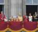 Les quelques minutes passées par William et Catherine au balcon de Buckingham Palace, vers 14h25 (heure française), en coompagnie du couple royal, de leurs témoins, de leurs demoiselles d'honneur et pages, ont enchanté le public, qui s'est délecté de leur tendre baiser !
