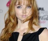 Après avoir bandonné son roux, Lily Cole y est vite revenue  
