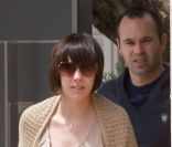 Andres Iniesta et sa compagne Ana Ortiz, des gens très simples selon les dires, à Barcelone le 5 mai 2011