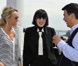 Cécile de Ménibus avec Chantal Thomass et Dominique Damien Réhel à Dinard à l'occasion du 18e Festival International des jeunes créateurs de mode, le 7 mai 2011