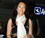  Gong Li arrive à l'aéroport de Nice pour rejoindre Cannes. Nice, 10 mai 2011 