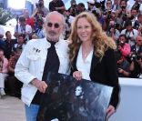 Jerry Schatzberg et Faye Dunaway présente l'affiche officielle du festival de Cannes le 11 mai 2011