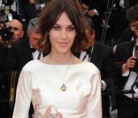 Alexa Chung sur les marches du Festival de Cannes, le 12 mai 2011.