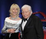 Gunter Sachs et Mirja Larsson, à Offenburg, le 27 novembre 2008. 