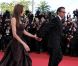 Brad Pitt et Angelina Jolie lors de la montée des marches de  The Tree of Life , dans le cadre du 64e Festival de Cannes, le 16 mai 2011.