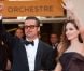 Brad Pitt et la sublime Angelina Jolie lors de la montée des marches de  The Tree of Life , dans le cadre du 64e Festival de Cannes, le 16 mai 2011.