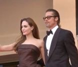 Brad Pitt et Angelina Jolie montent les marches du Palais des Festivals de Cannes, le 16 mai 2011