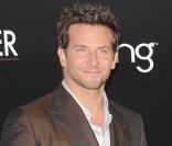 Bradley Cooper à l'occasion de l'avant-première de  Very Bad Trip 2 , au Grauman's Chinese Theatre d'Hollywood, à Los Angeles, le 19 mai 2011.