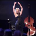 amfAR 2011: Gwen Stefani, devant son amoureux, survoltée avec le beau Jude Law !