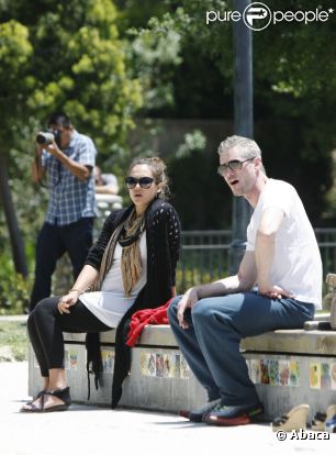 Jessica Alba et Eric Dane se sont retrouvés au parc avec leurs petites familles. Los Angeles, 21 mai 2011