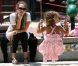 Jessica Alba est aux anges aux côtés de sa belle Honor. Los Angeles, 21 mai 2011