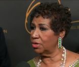 Aretha Franklin bakstage du grand concert organisé pour la fin du  Oprah Winfrey Show , à Chiacago, mai 2011.