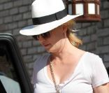 La ravissante January Jones à l'occasion de la fête donnée par Joel Silver pour le Memorial Day dans sa propriété de Malibu, à Los Angeles, le 30 mai 2011.