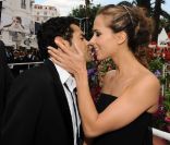 Lors du making of de l'émission à laquelle elle prête sa voix, Mélissa  Theuriau a annoncé qu'elle était enceinte ! Cannes, 21 mai 2010