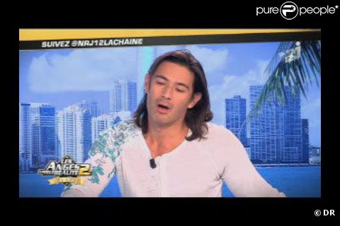 Brandon sur le plateau des  Anges de la Télé-Réalité - Le Mag , mercredi 8 juin 2011.  