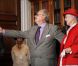 Le 7 juin 2011, la reine Margrethe II de Danemark et le prince consort Henrik visitent la librairie du Congrès américain, à Washington.