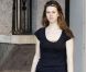  Elettra Rossellini Wiedemann se balade avec son chien dans les rues de  New York, 9 juin 2011 