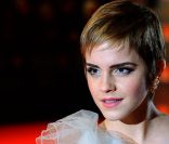 La ravissante Emma Watson se métamorphose en femme fatale. Londres, 13 février 2011 
