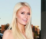 Paris Hilton se rend au restaurant Beso en compagnie d'Ali Fedotowsky, lundi 13 juin 2011.  