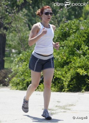 Scarlett Johansson en plein effort sur les hauteurs de Santa Fe