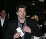 Patrick Dempsey arrive à Paris