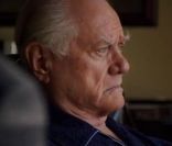 J.R Ewing alias Larry Hagman, dans la version 2012 de la série Dallas et son univers impitoyable !