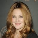 Drew Barrymore poursuit un malfrat dans Los Angeles... et ce n'est pas du cinéma ! 