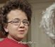 Keenan Cahill aux côté d'un Axe Angel