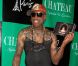 Dennis Rodman : Le délirant ex-basketteur fête ses 50 ans, en nuisette