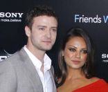 Justin Timberlake et Mila Kunis, à New York, le 18 juillet 2011.<br />
