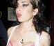 Après une carrière marquée par de nombreux problèmes de drogues et d'alcool, la britannique Amy Winehouse est décédée à l'âge de 27 ans le 23 juillet 2011 
