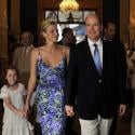 Albert et Charlene, sublime, revivent leur mariage tout en chassant les intrus