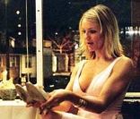 Cameron Diaz dans In Her Shoes, son décolleté est incroyable... 