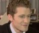 Matthew Morrison, la star de Glee, est très proche de ses fans !