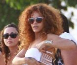 Rihanna à la Barbade le 4 août 2011